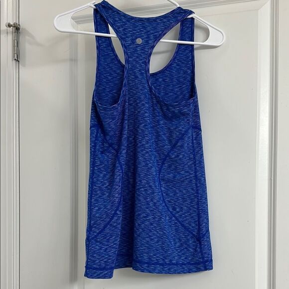 Zella Blue Fitted Tank Top - Picture 2 of 2